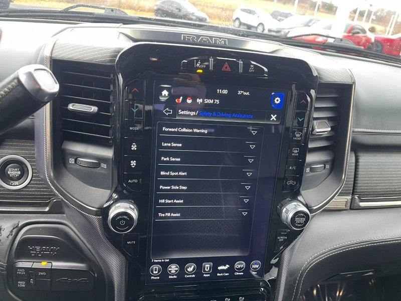 Ram 2500 Vehicle Image 21