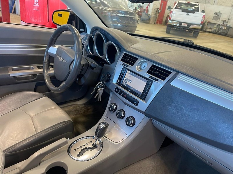 Chrysler Sebring Vehicle Image 06