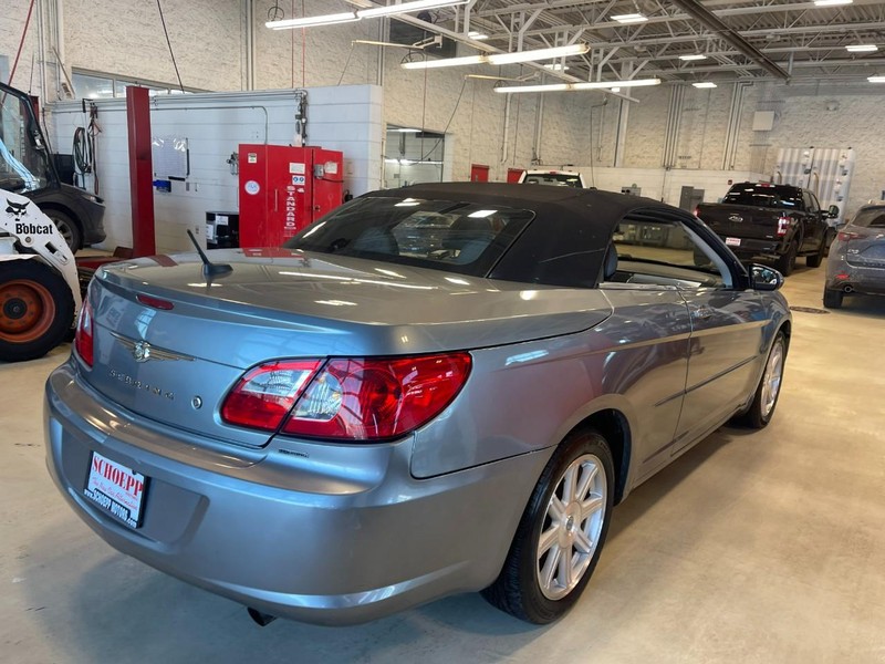 Chrysler Sebring Vehicle Image 25