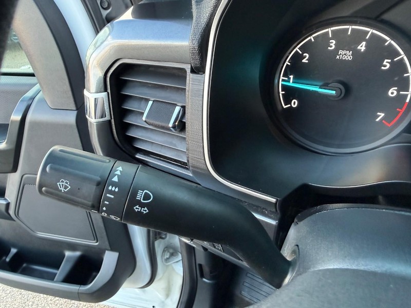 Ford F-150 Vehicle Image 20