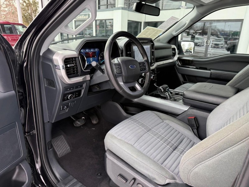 Ford F-150 Vehicle Image 10