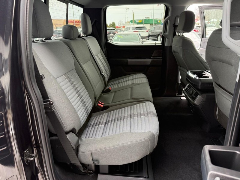 Ford F-150 Vehicle Image 14