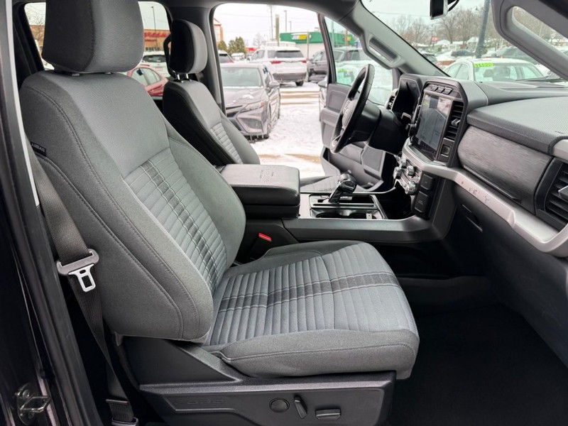 Ford F-150 Vehicle Image 16