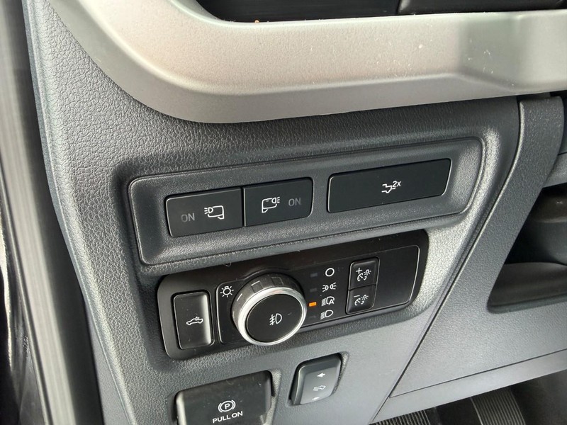 Ford F-150 Vehicle Image 18