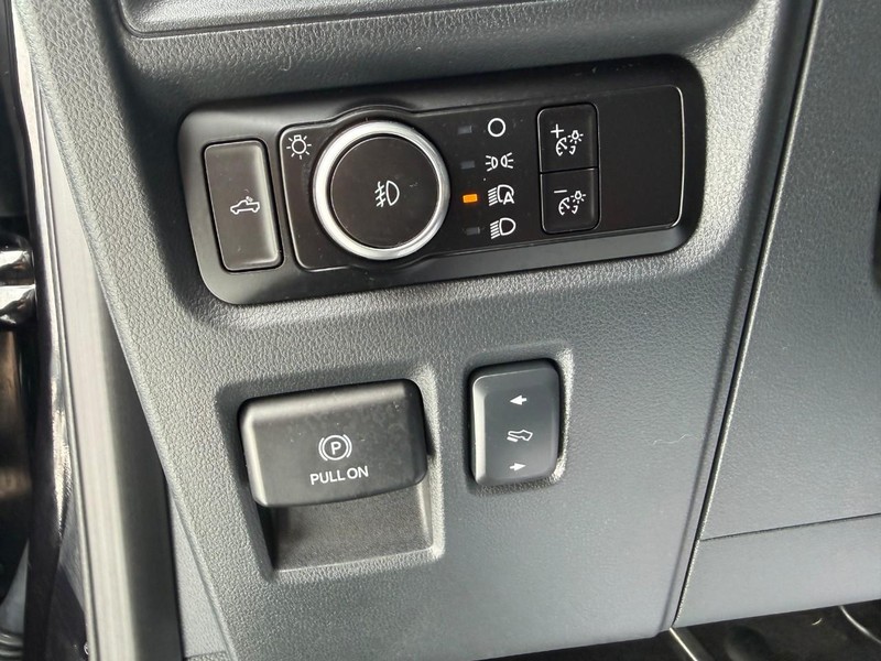 Ford F-150 Vehicle Image 19