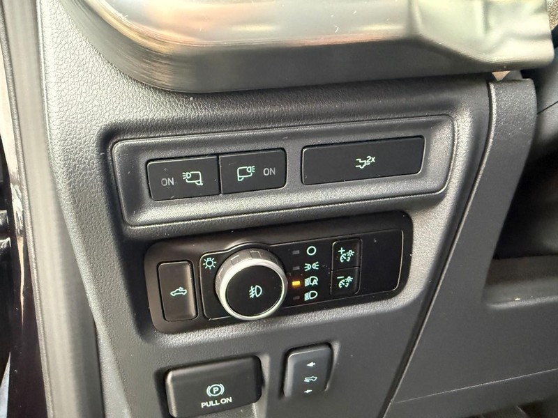 Ford F-150 Vehicle Image 21