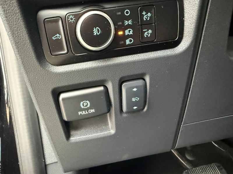 Ford F-150 Vehicle Image 22