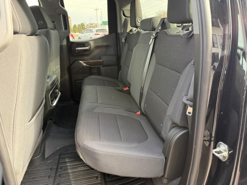 GMC Sierra 1500 Vehicle Image 11