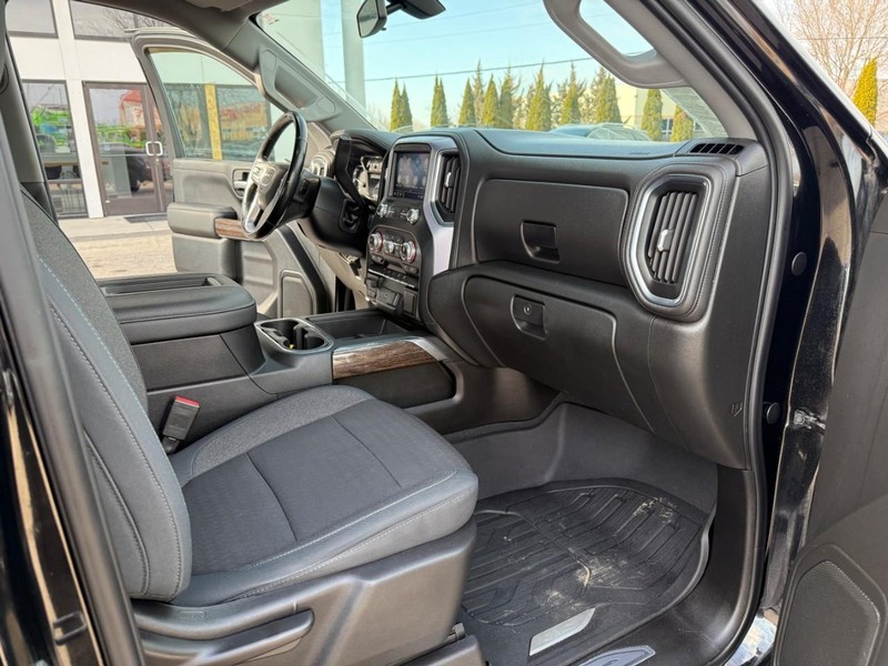 GMC Sierra 1500 Vehicle Image 17