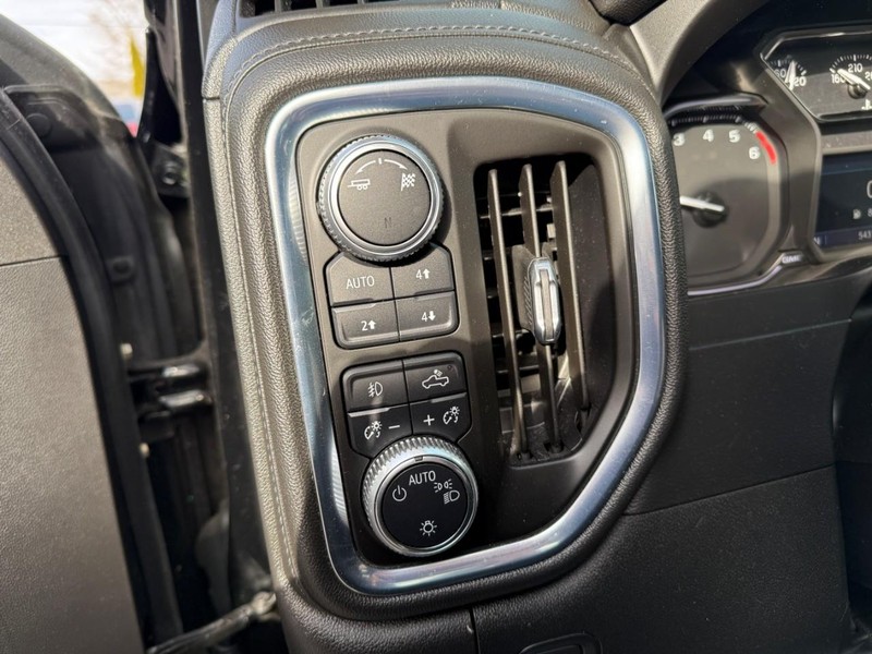 GMC Sierra 1500 Vehicle Image 18