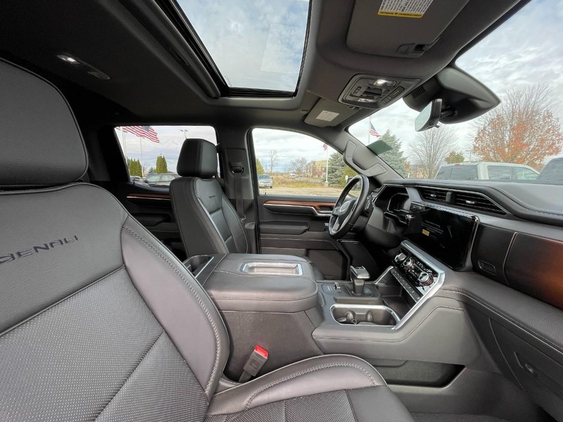 GMC Sierra 1500 Vehicle Image 04