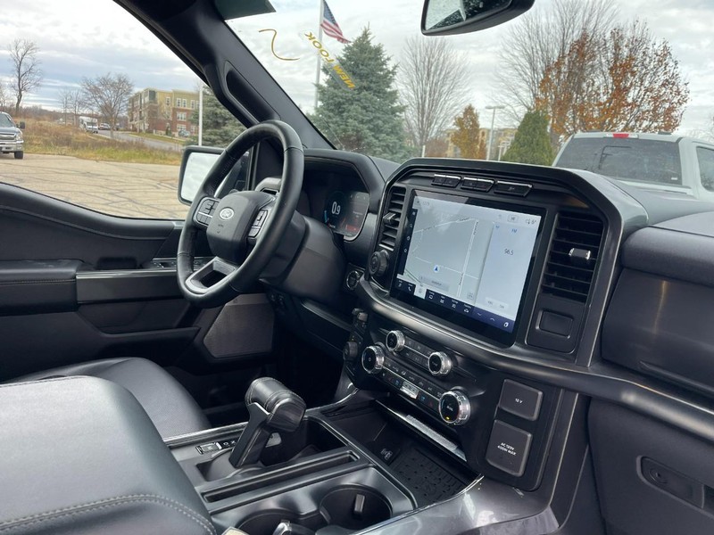 Ford F-150 Vehicle Image 02