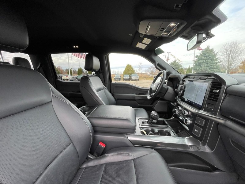 Ford F-150 Vehicle Image 03