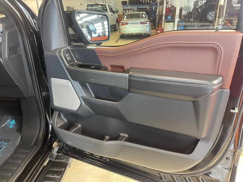 Ford F-150 Vehicle Image 09