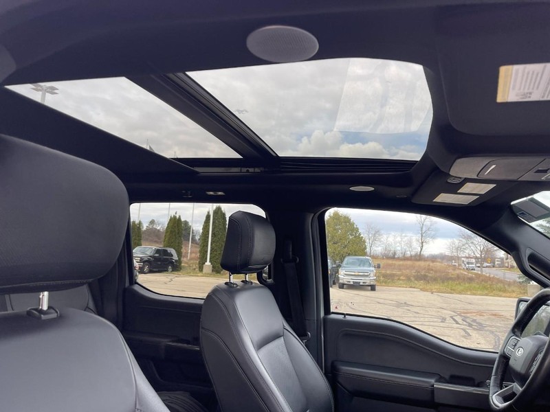 Ford F-150 Vehicle Image 03