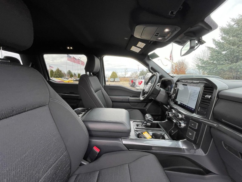 Ford F-150 Vehicle Image 03