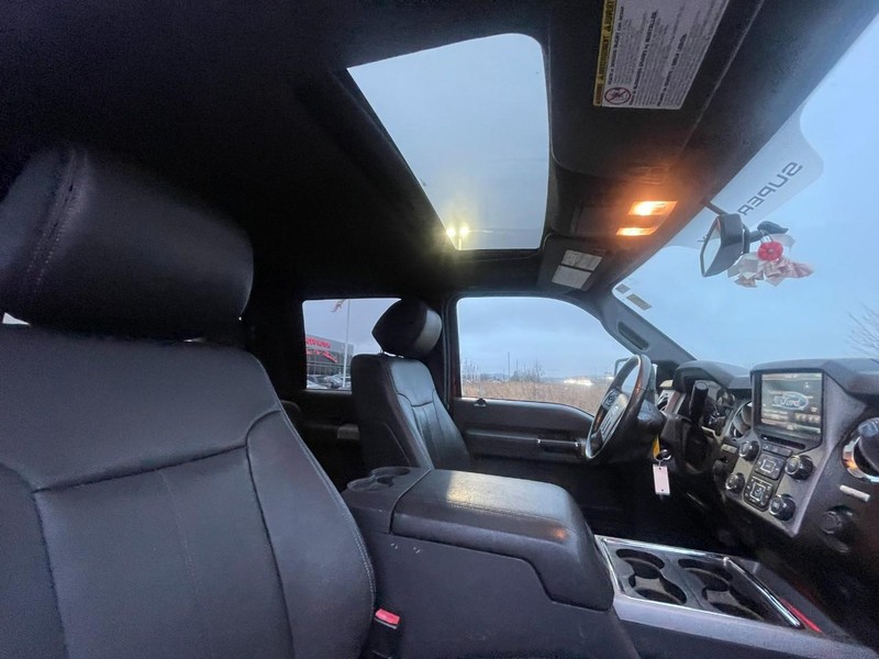 Ford Super Duty F-250 SRW Vehicle Image 03