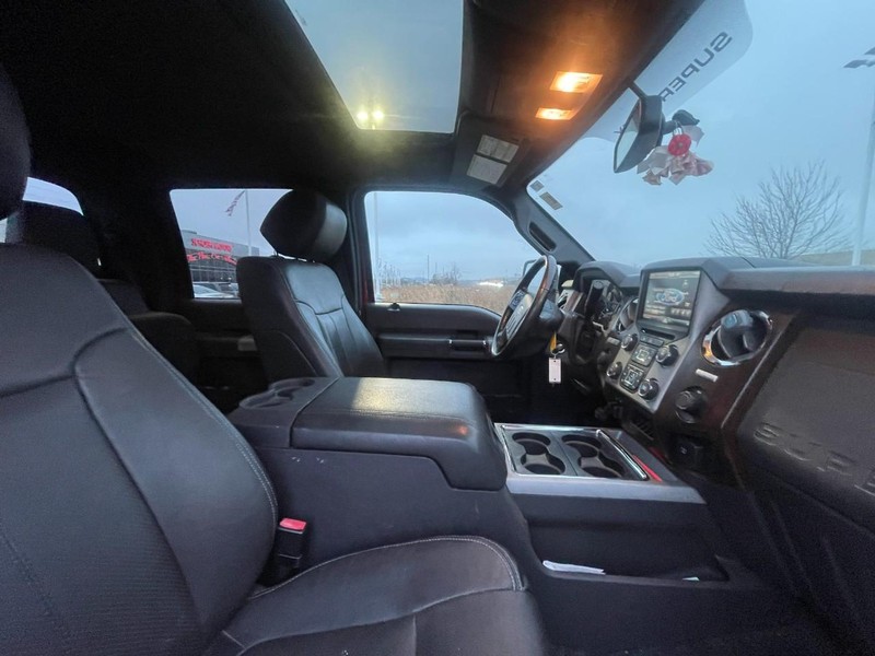 Ford Super Duty F-250 SRW Vehicle Image 04