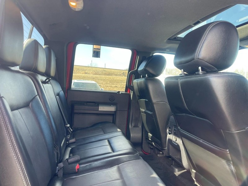 Ford Super Duty F-250 SRW Vehicle Image 08