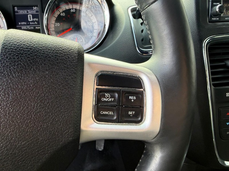 Dodge Grand Caravan Vehicle Image 29