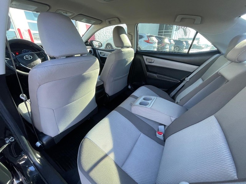 Toyota Corolla Vehicle Image 08