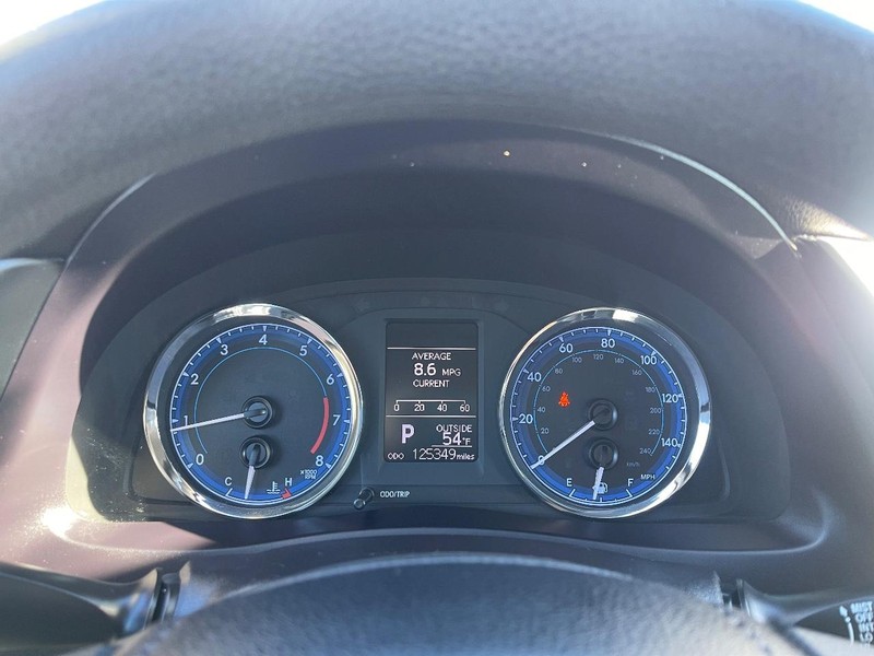 Toyota Corolla Vehicle Image 18