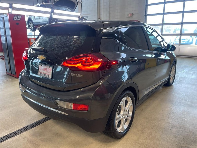 Chevrolet Bolt EV Vehicle Image 03