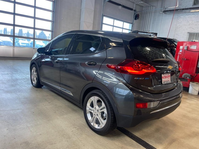 Chevrolet Bolt EV Vehicle Image 04