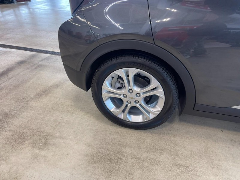 Chevrolet Bolt EV Vehicle Image 08