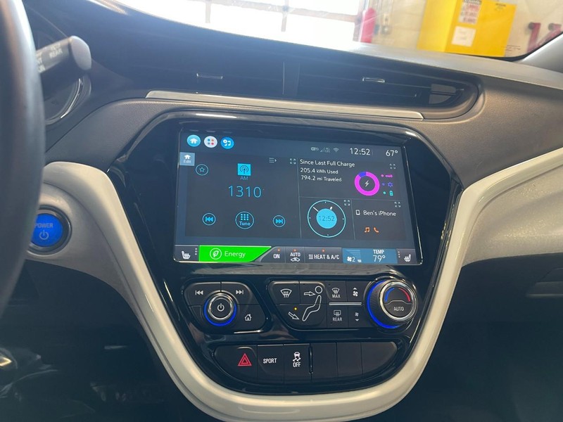 Chevrolet Bolt EV Vehicle Image 26