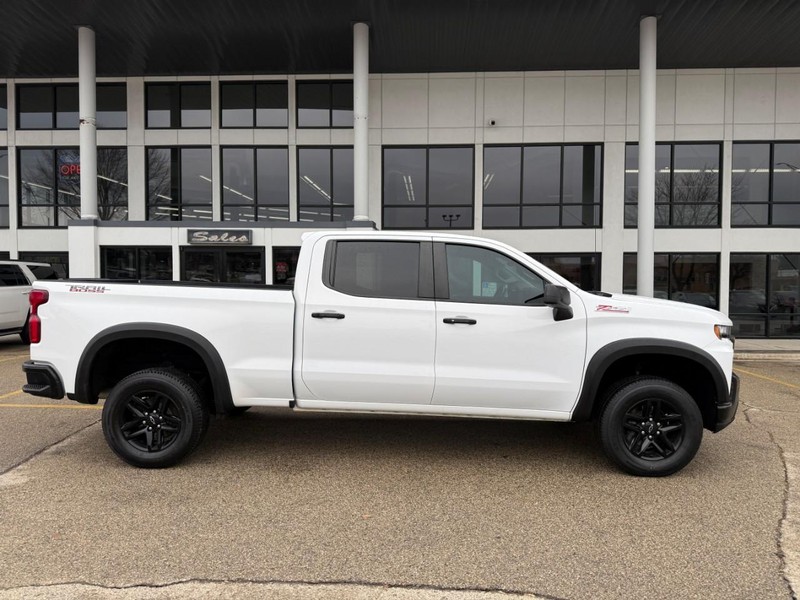 Chevrolet Silverado 1500 Vehicle Image 04