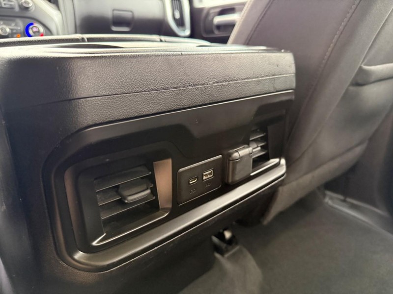 Chevrolet Silverado 1500 Vehicle Image 13