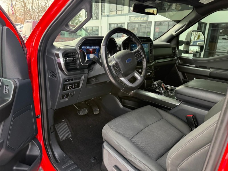 Ford F-150 Vehicle Image 10