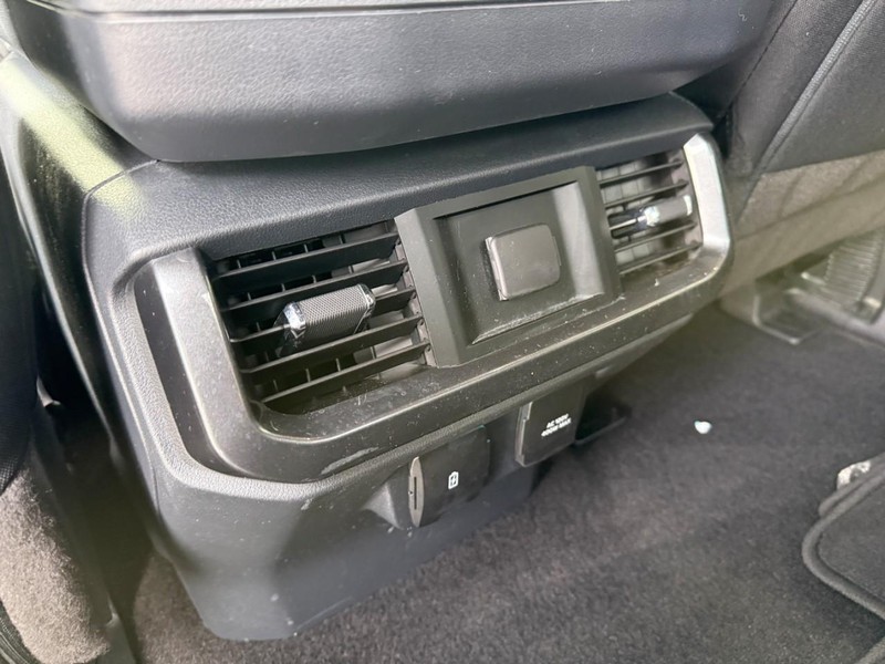 Ford F-150 Vehicle Image 13