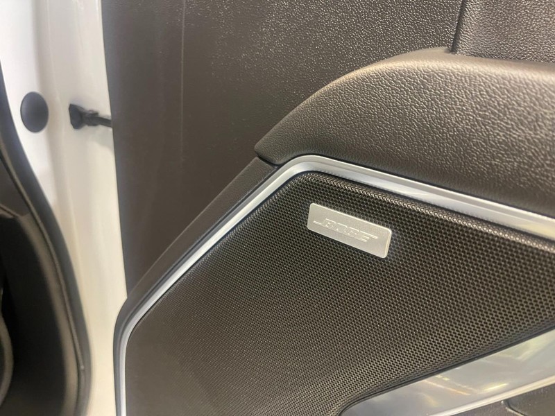 Chevrolet Silverado 1500 Vehicle Image 13