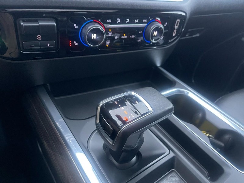 Chevrolet Silverado 1500 Vehicle Image 26