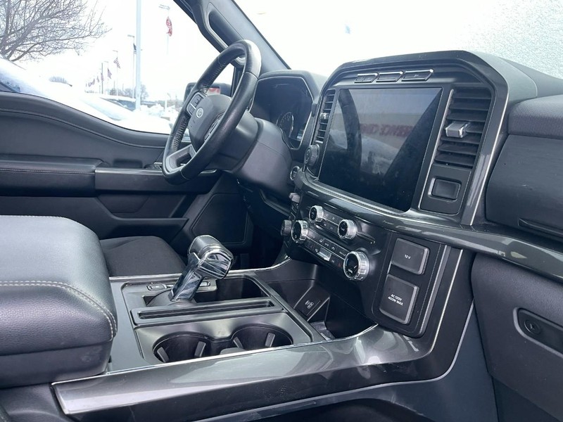 Ford F-150 Vehicle Image 02