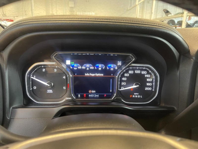 GMC Sierra 2500HD Vehicle Image 29