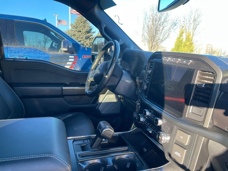 Ford F-150 Vehicle Image 02