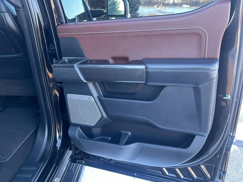 Ford F-150 Vehicle Image 16