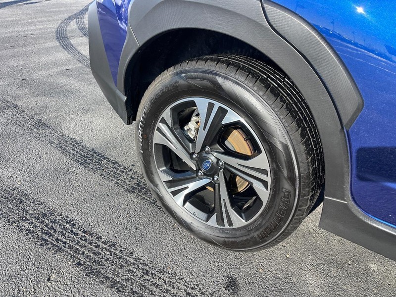 Subaru Crosstrek Vehicle Image 08