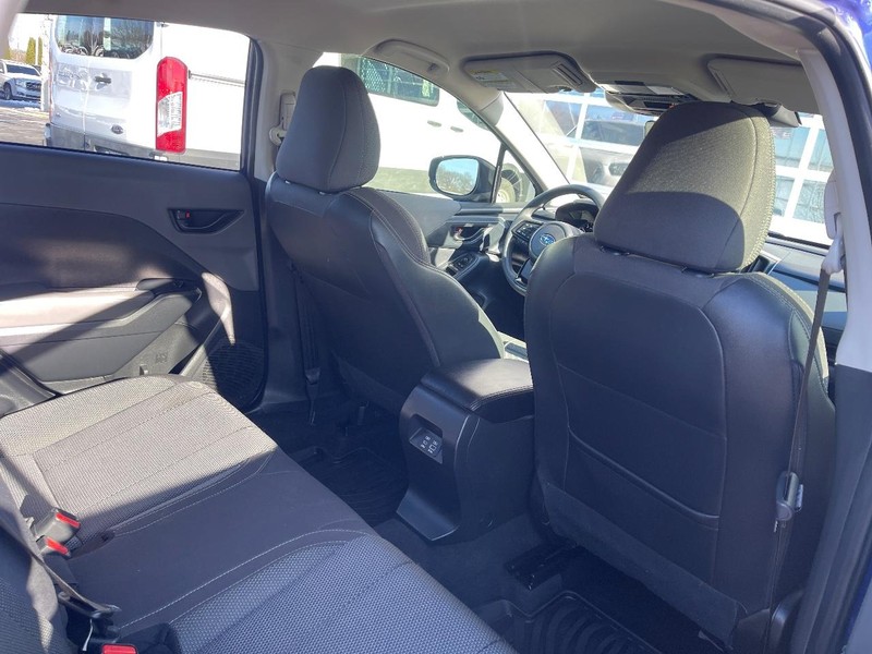 Subaru Crosstrek Vehicle Image 10