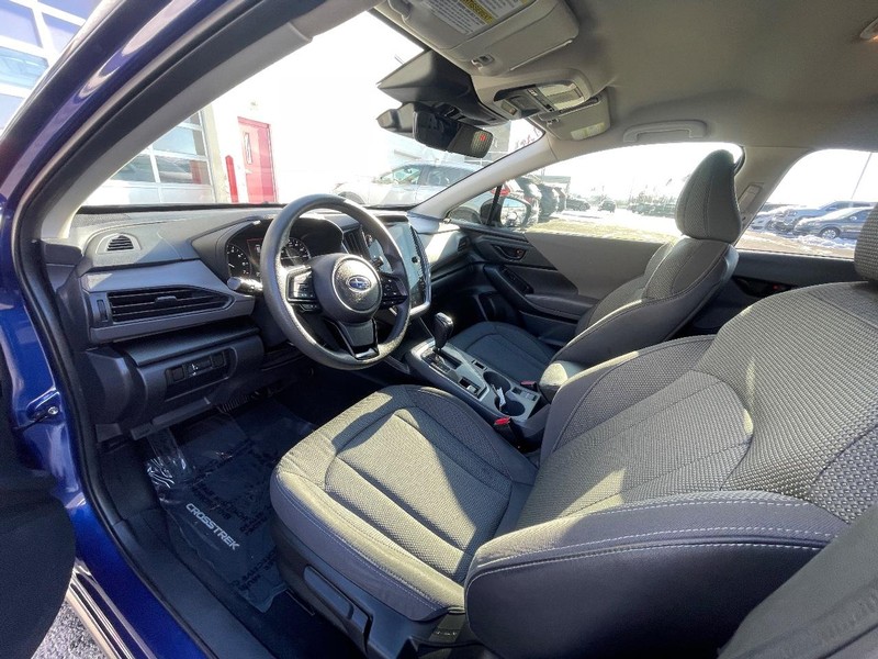 Subaru Crosstrek Vehicle Image 17