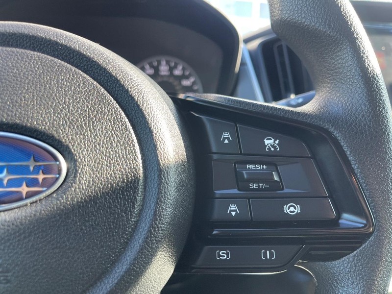 Subaru Crosstrek Vehicle Image 24