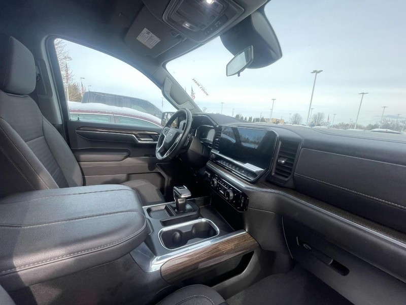 Chevrolet Silverado 1500 Vehicle Image 05