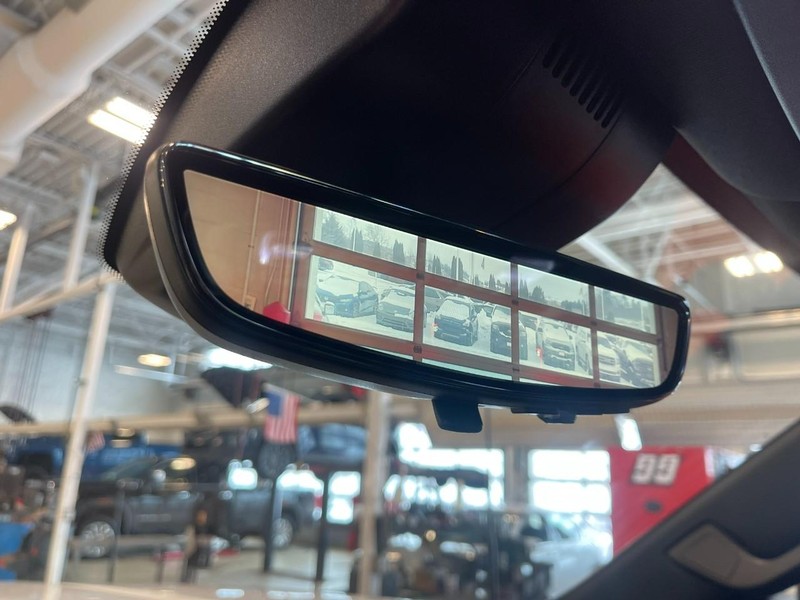 GMC Sierra 2500HD Vehicle Image 30