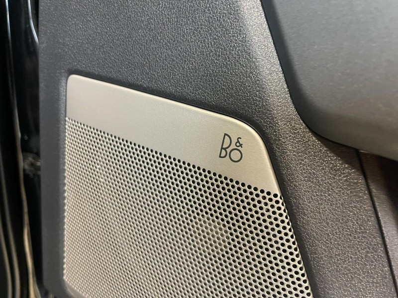 Ford Super Duty F-250 SRW Vehicle Image 13