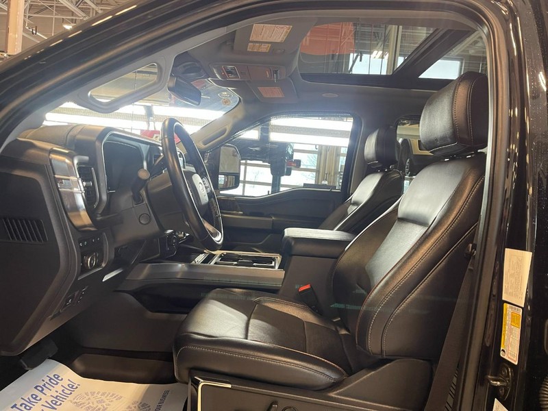 Ford Super Duty F-250 SRW Vehicle Image 19