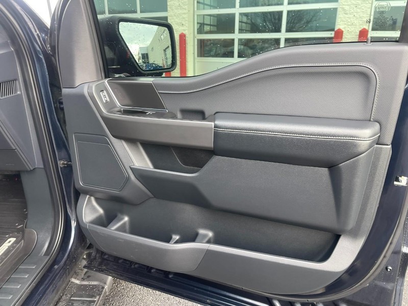 Ford F-150 Vehicle Image 11