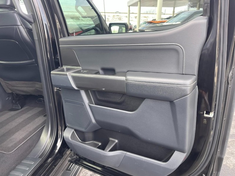 Ford F-150 Vehicle Image 15